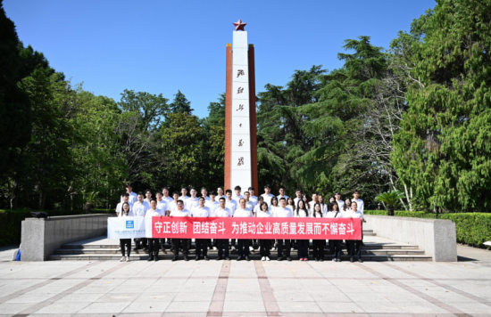 云图片